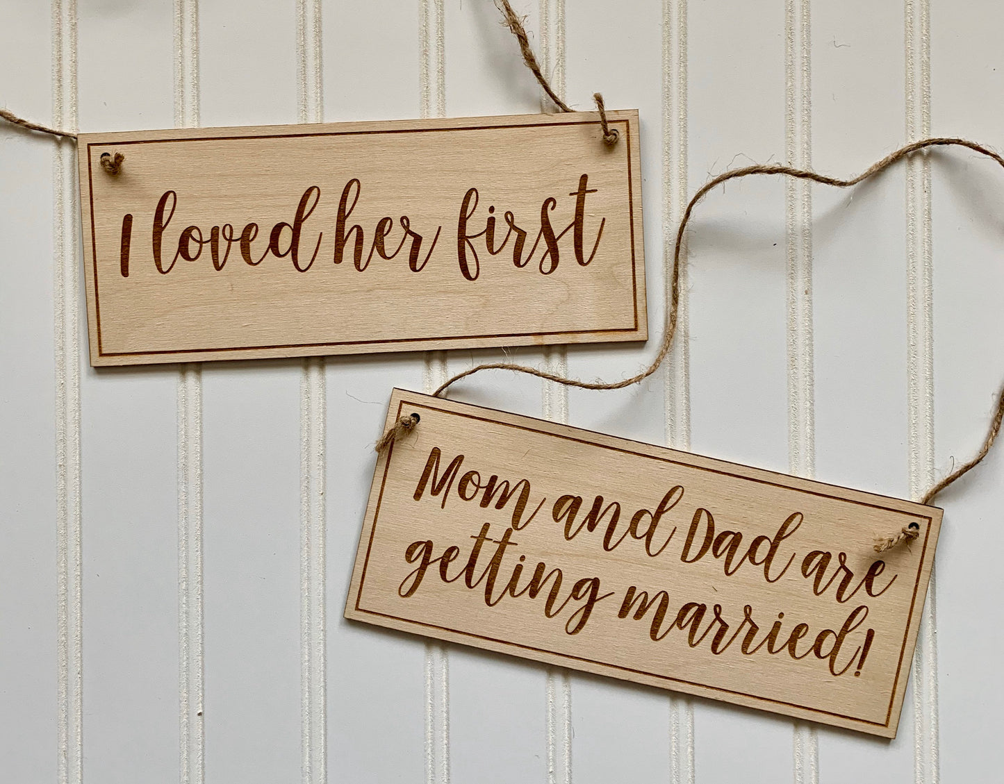 Dog Save the Date Sign, Save our new date/My Parents changed their date, Save the Date Photo Prop