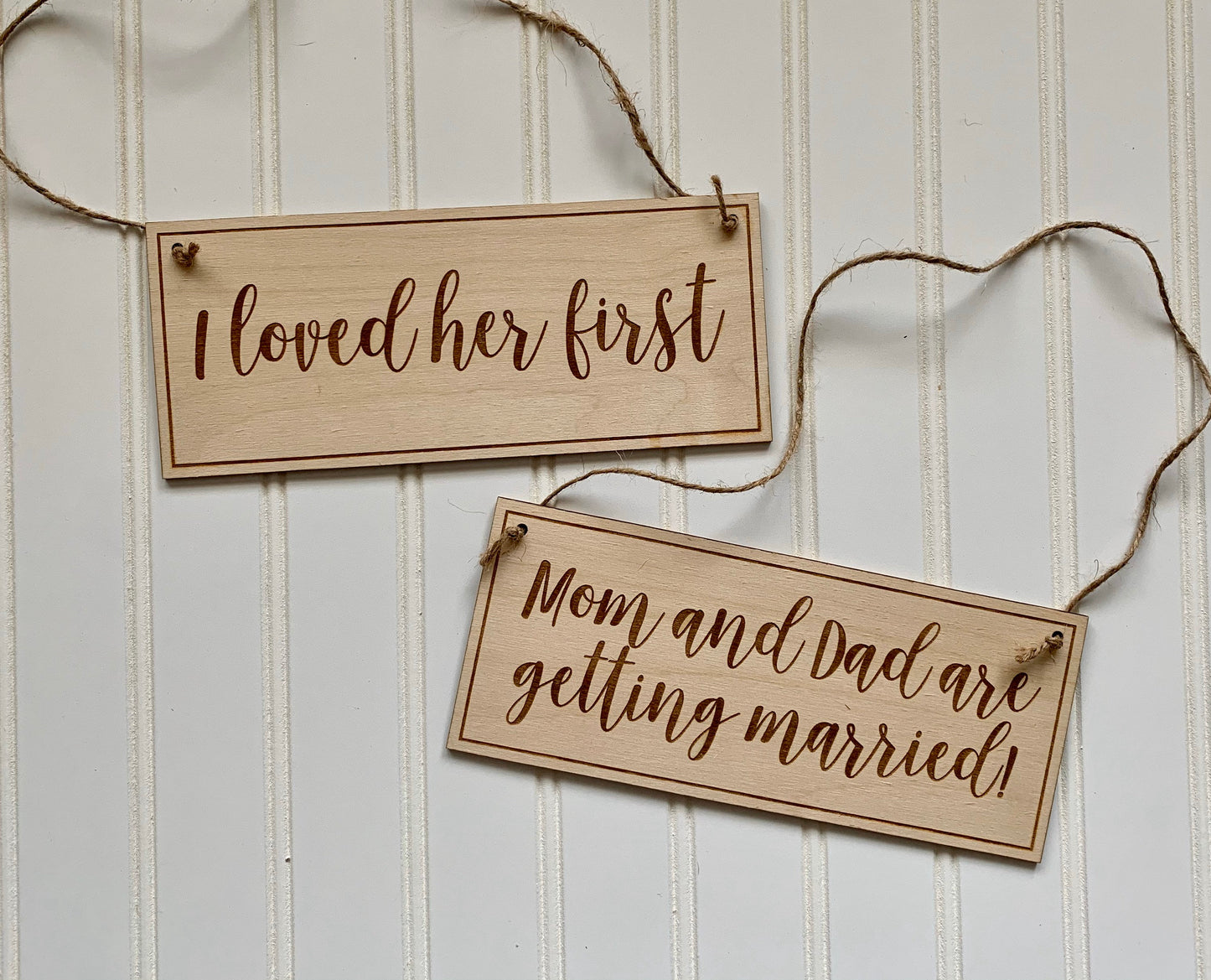 Dog Save the Date Sign, Save our new date/My Parents changed their date, Save the Date Photo Prop