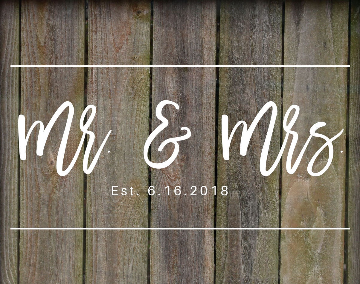 Mr. and Mrs. Family Name Sign, Acrylic Wedding Sign, Wedding Gift, Personalized Gift, Housewarming, Anniversary Gift, Wedding Decor, Rustic