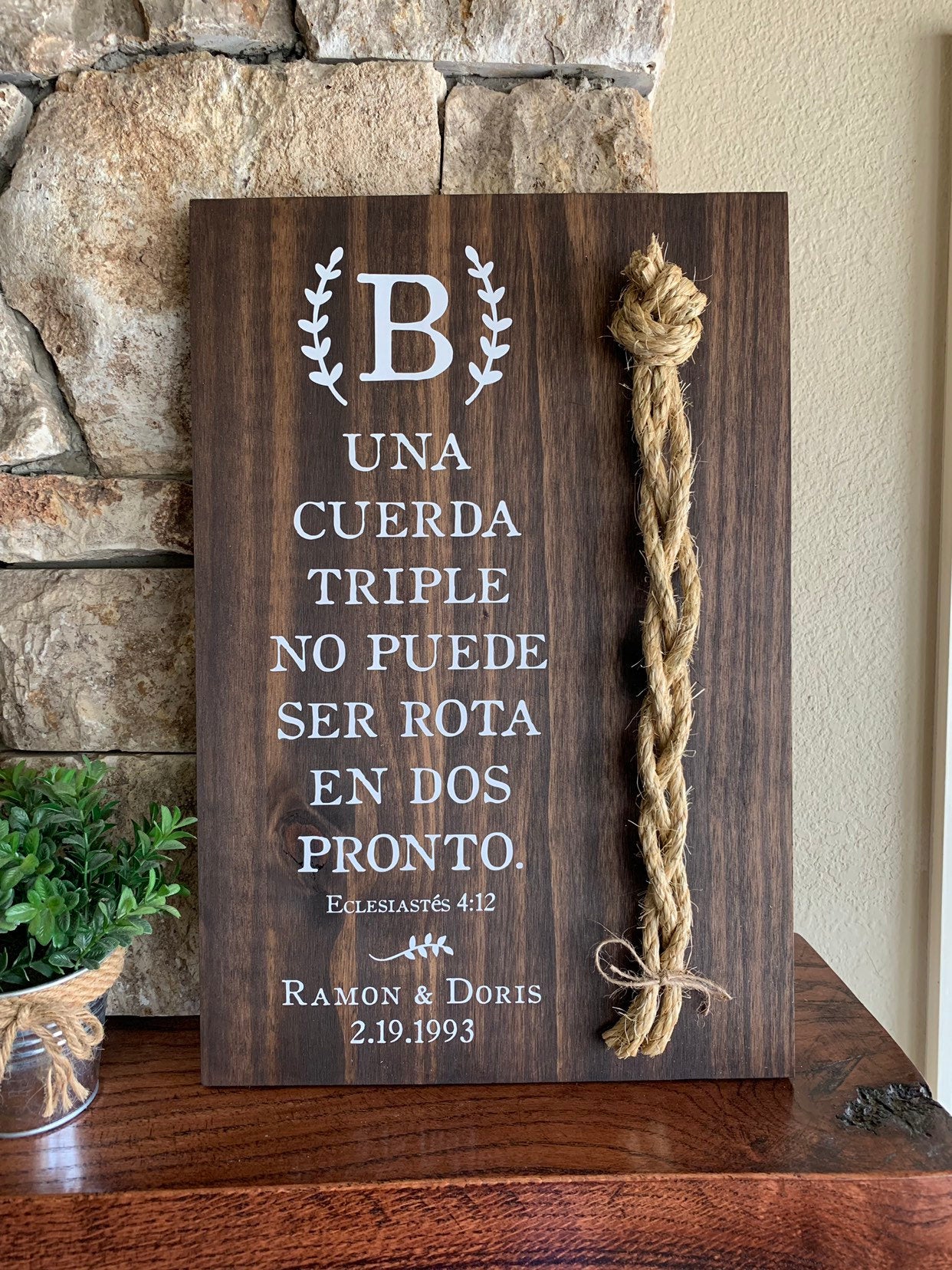 Spanish Wedding Sign, El cordon de tres hilos, A Cord Of Three Strands Wedding Sign