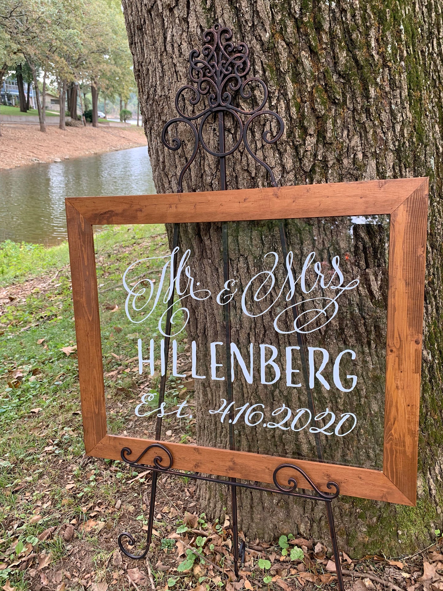 Mr and Mrs Wedding Sign, Wedding Welcome Sign,  Acrylic Wedding Sign