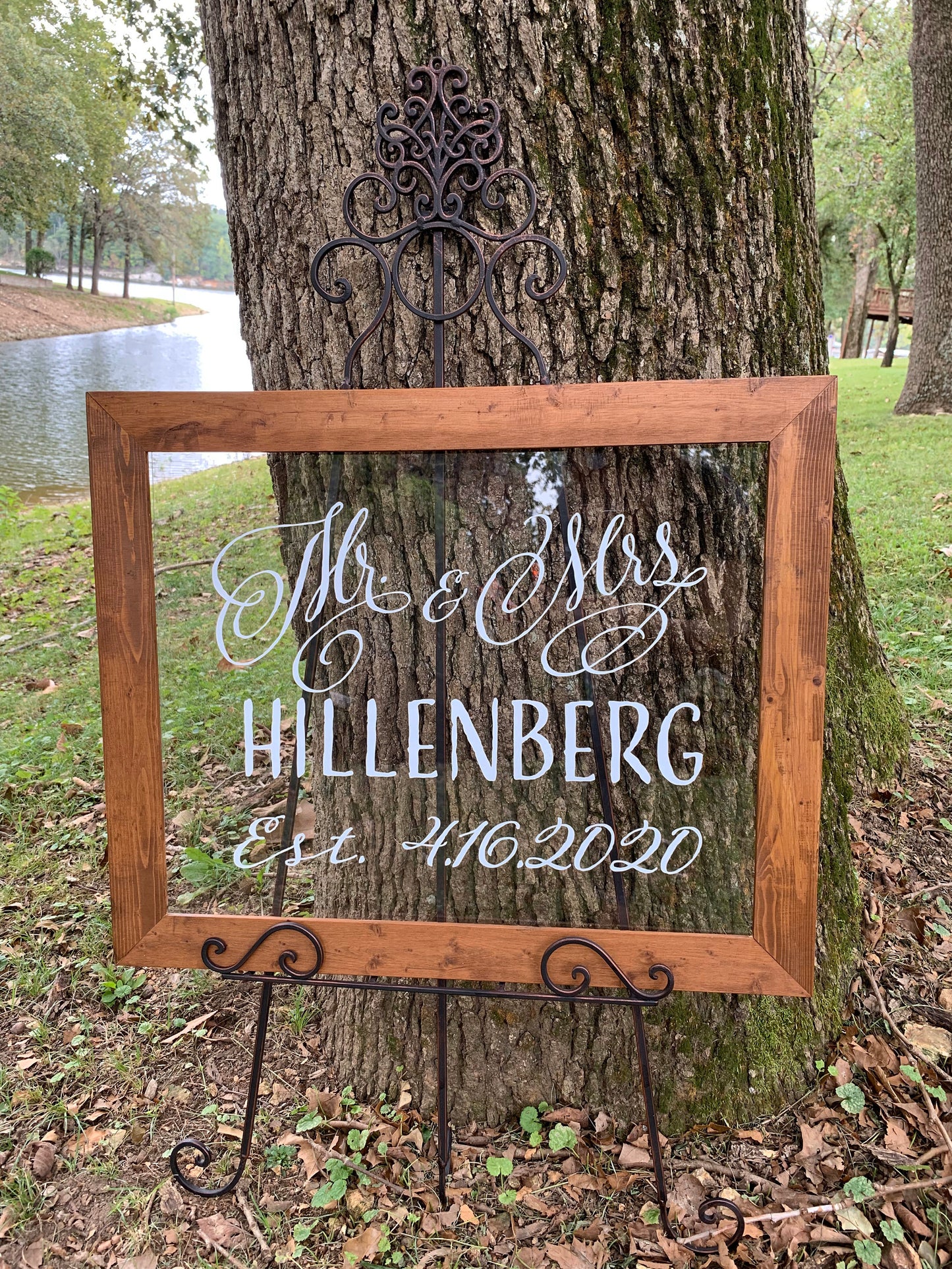 Mr and Mrs Wedding Sign, Wedding Welcome Sign,  Acrylic Wedding Sign