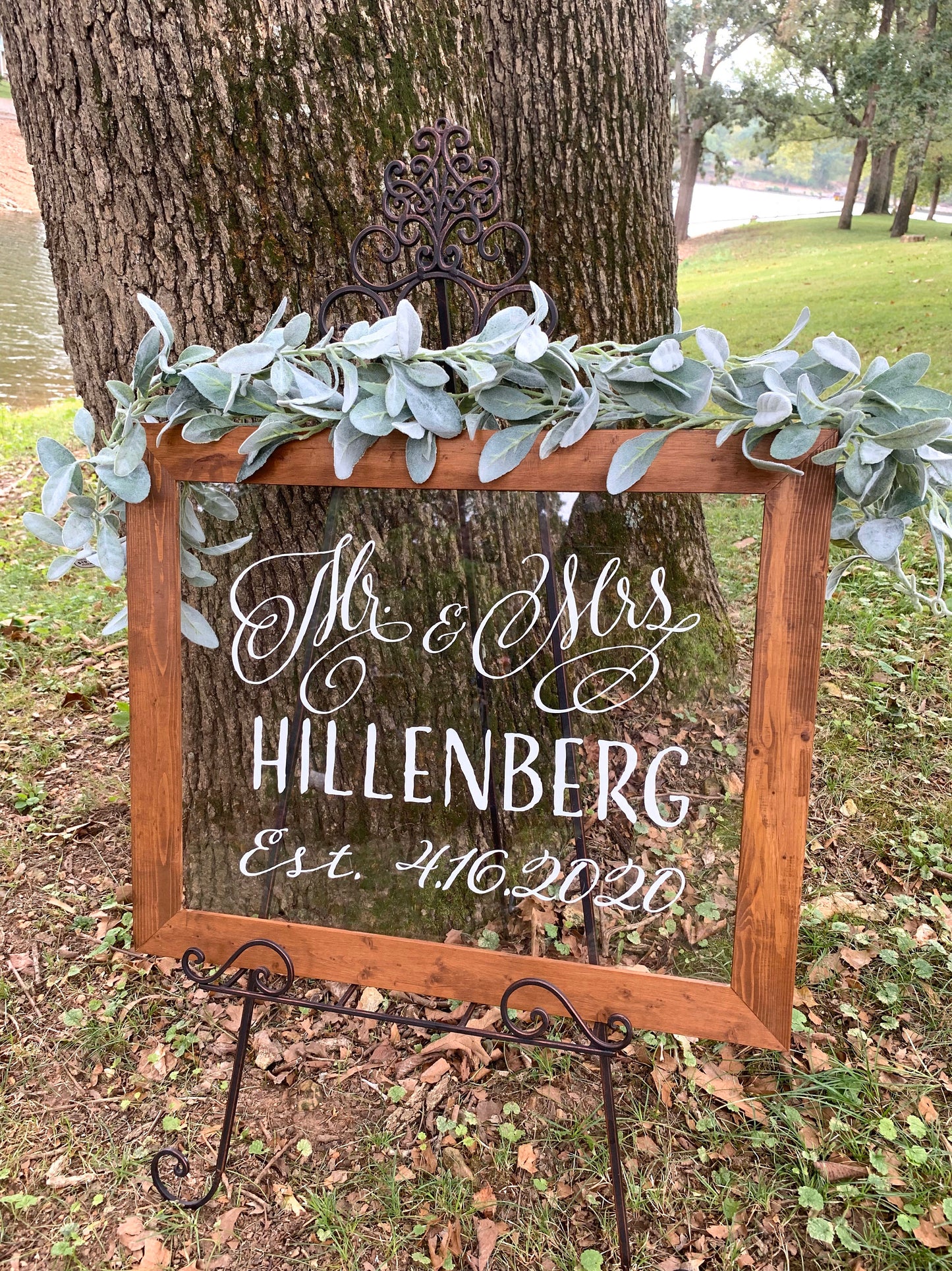 Mr and Mrs Wedding Sign, Wedding Welcome Sign,  Acrylic Wedding Sign