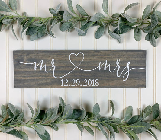 Mr and Mrs Sign, Sweetheart Table Sign