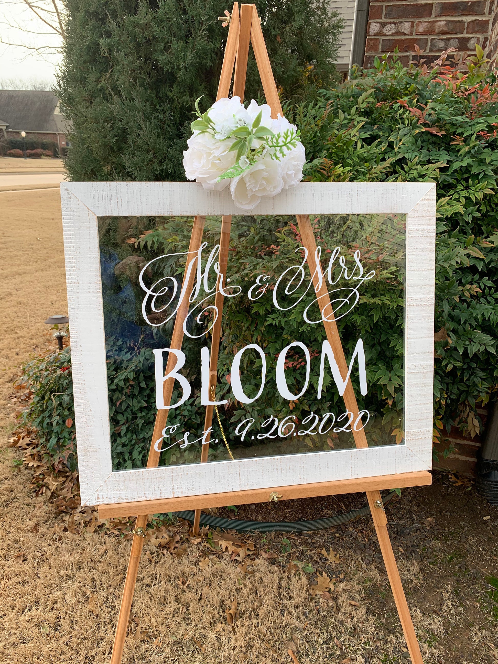 Mr and Mrs Wedding Sign, Wedding Welcome Sign,  Acrylic Wedding Sign