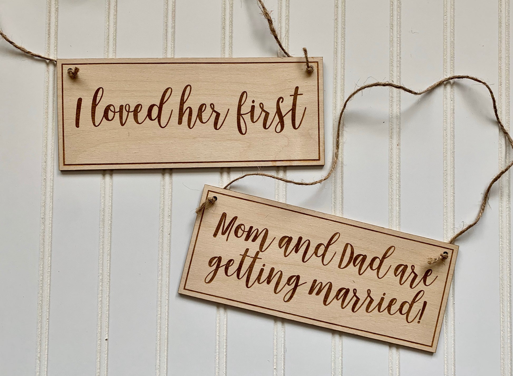 Dog Save the Date Sign, Save our new date/My Parents changed their date, Save the Date Photo Prop