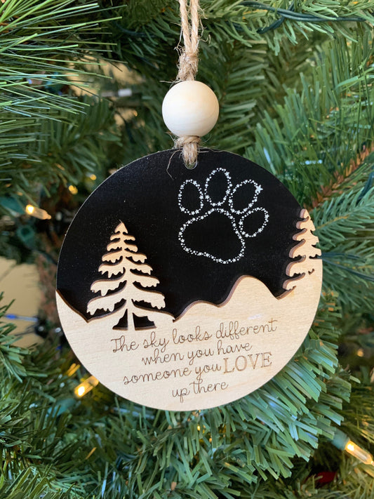 Pet Memorial Ornament, The sky looks different when you have someone you love up there, Pet Loss Gift, Cat Memorial Ornament, Dog Memorial