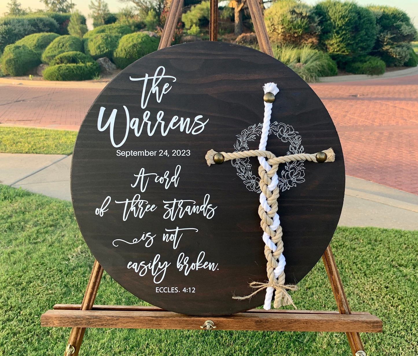 Round Unity Ceremony Sign, A Cord of Three Strands, Braided Wedding Sign, Personalized Wedding Gift